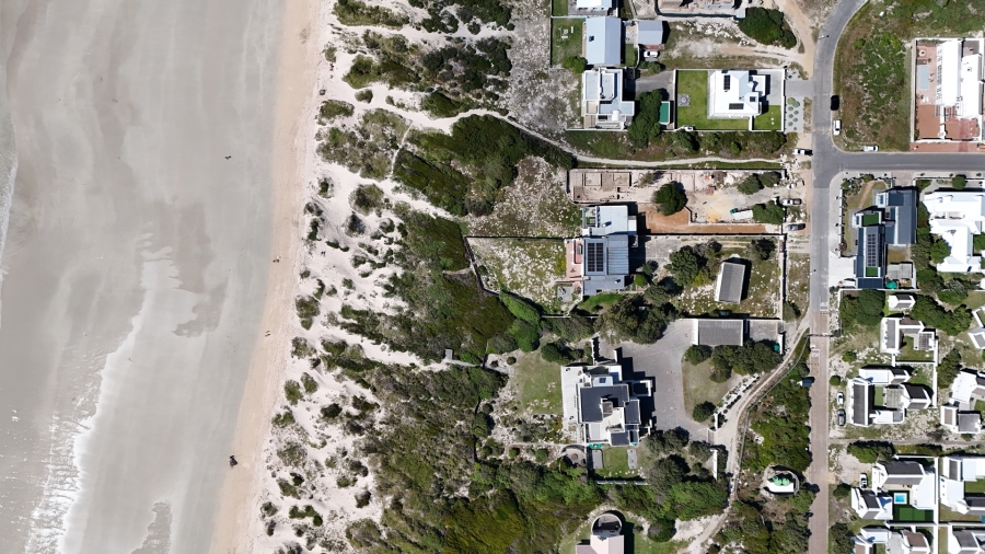 4 Bedroom Property for Sale in Struisbaai Western Cape